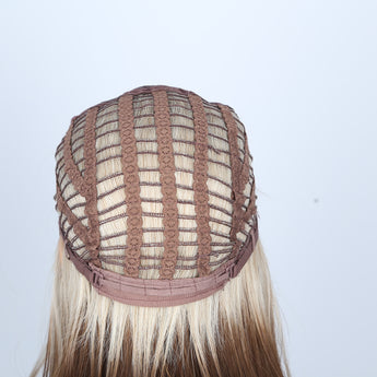 Elastic mesh cap providing a snug fit for women's wig